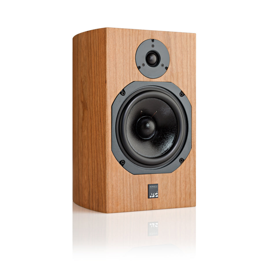 ATC SCM11 speaker