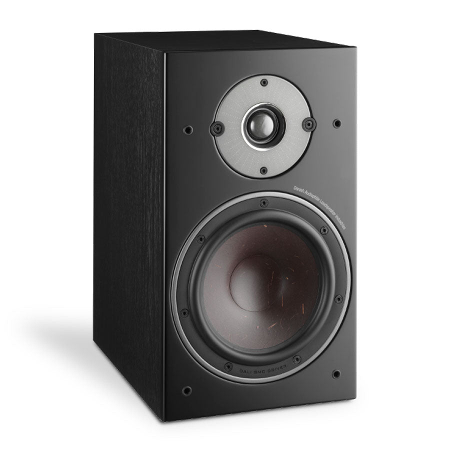 DALI Oberon 3 speakers