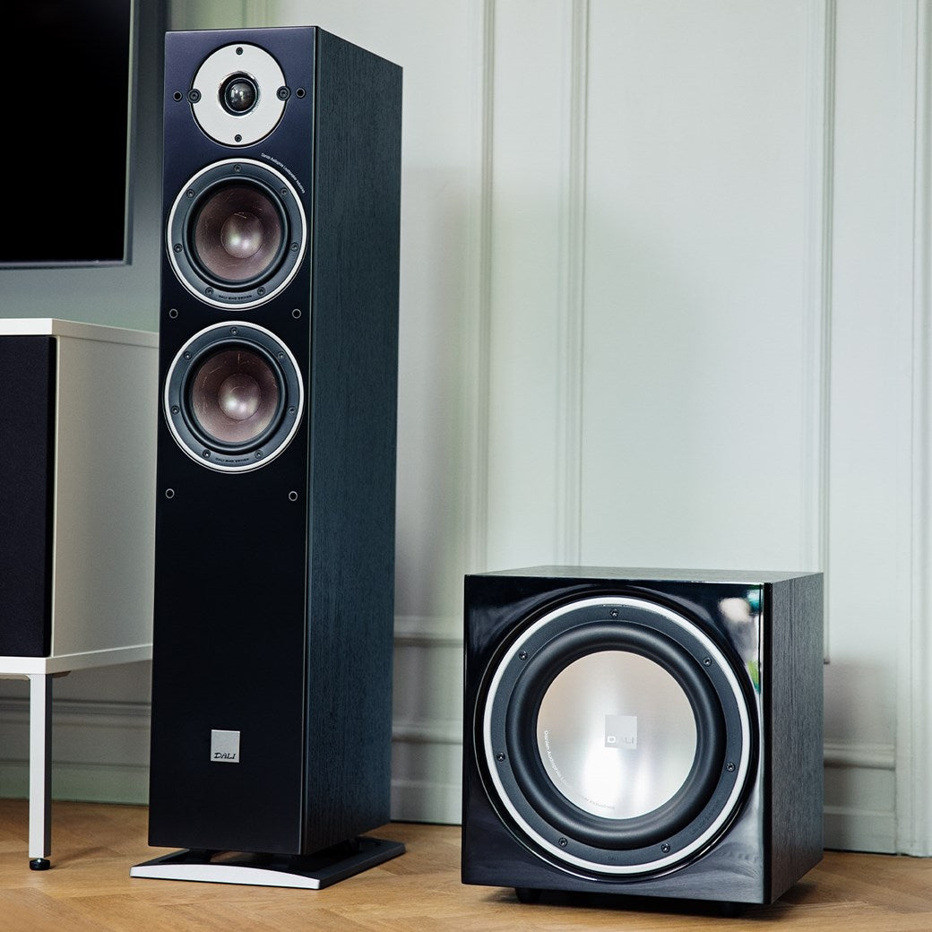SUB E9F powered subwoofer